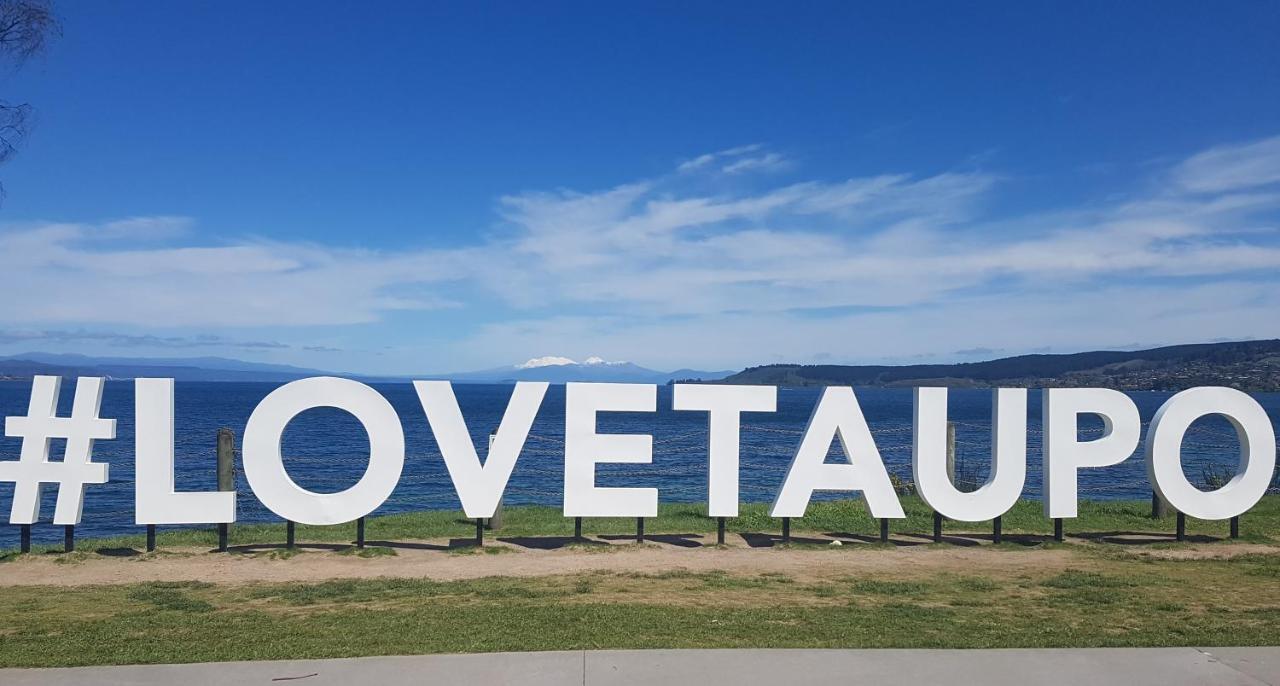 Lakeview Lookout Taupo Kültér fotó